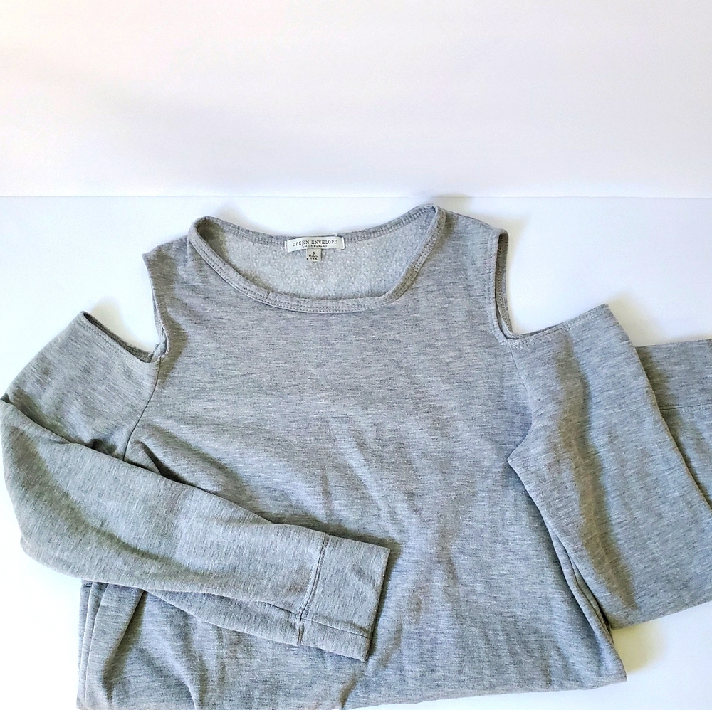 Green Envelope Cold Shoulder Sweater Size Small